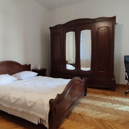 Flat in the city center Oděsa Exteriér fotografie